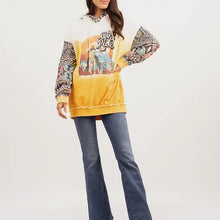 Load image into Gallery viewer, Delila Women Mineral Wash &#39;Let&#39;t Ride&#39; Graphic Hoodie
